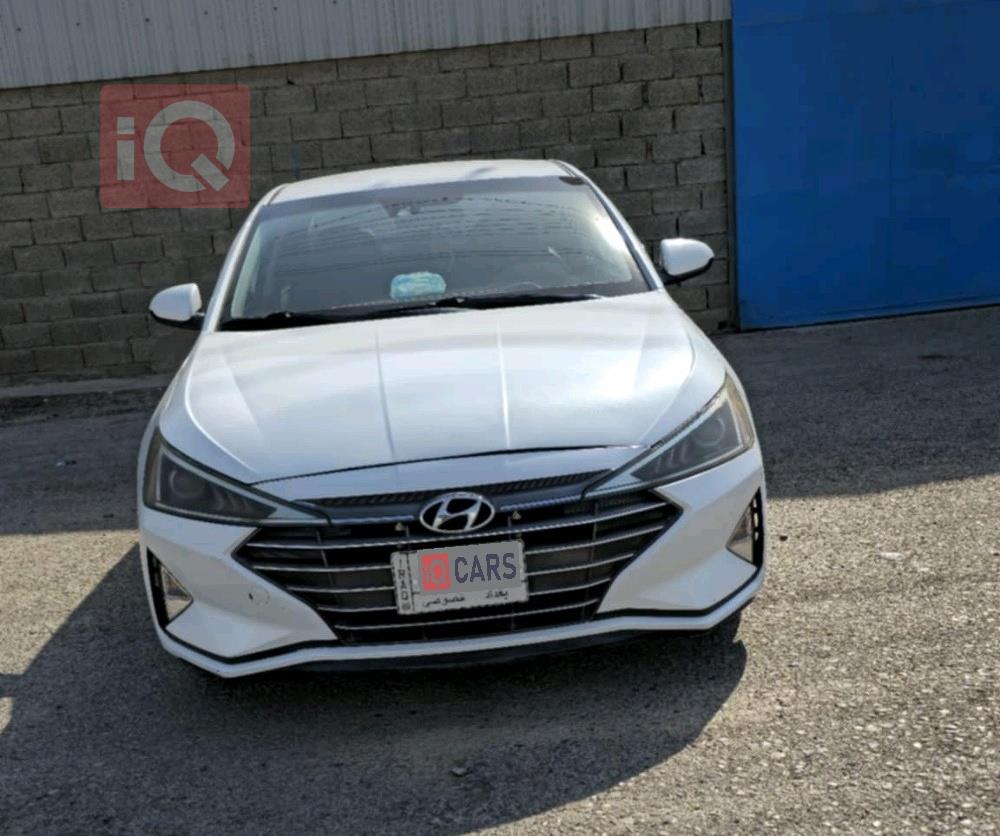 هيونداي النترا